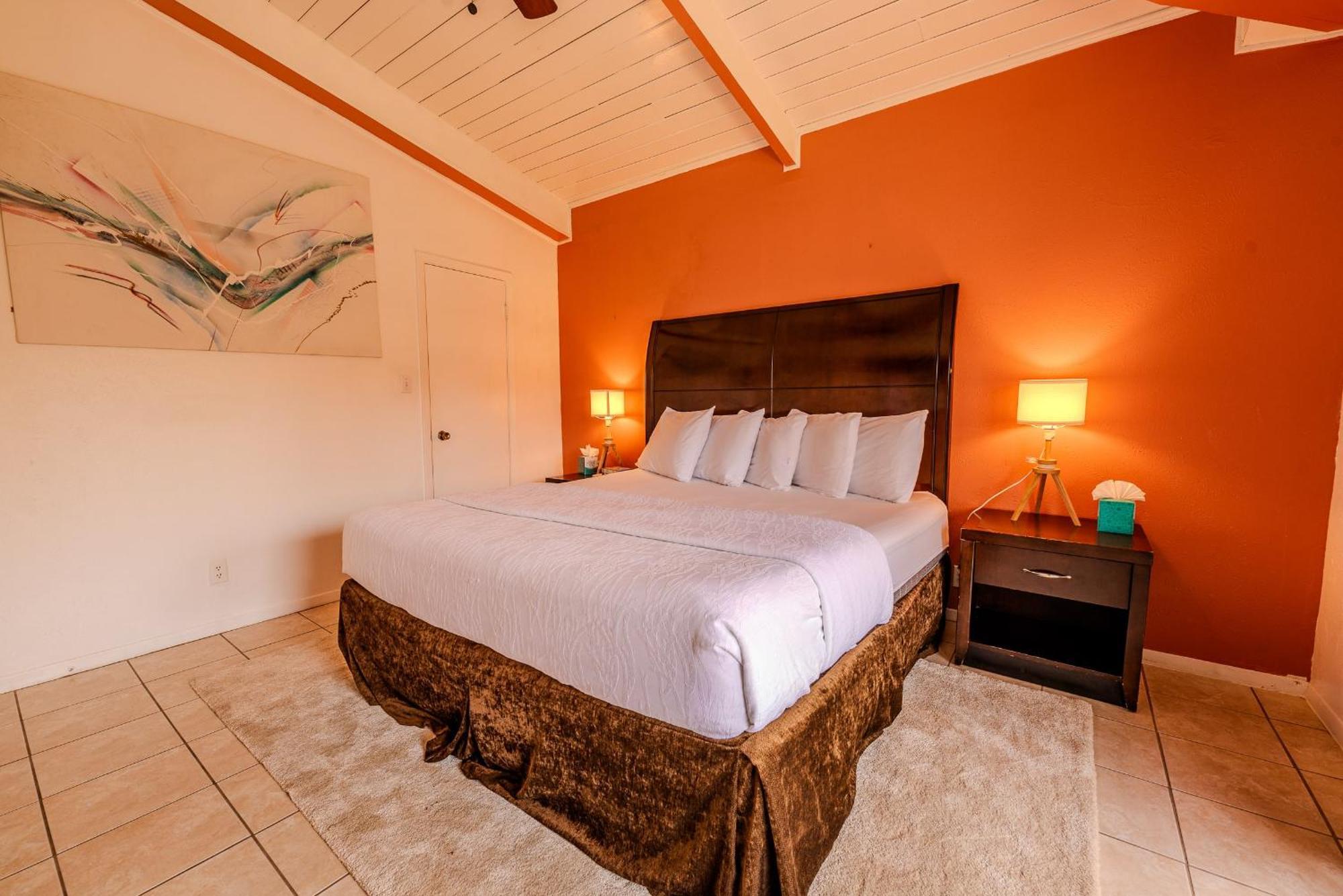 Kingfishers Retreat Serene 1Br Escape With Balcony 207 เซาท์ปาเดรไอส์แลนด์ ภายนอก รูปภาพ