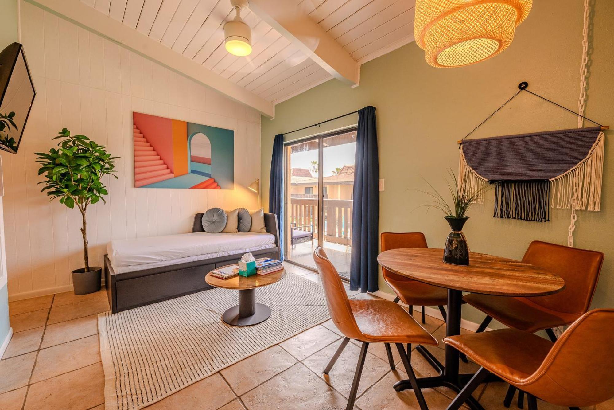 Kingfishers Retreat Serene 1Br Escape With Balcony 207 เซาท์ปาเดรไอส์แลนด์ ภายนอก รูปภาพ